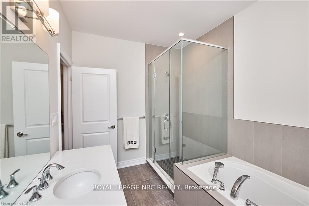 












9 SASSAFRAS ROW

,
Fort Erie (Ridgeway),




Ontario
L0S1N0

