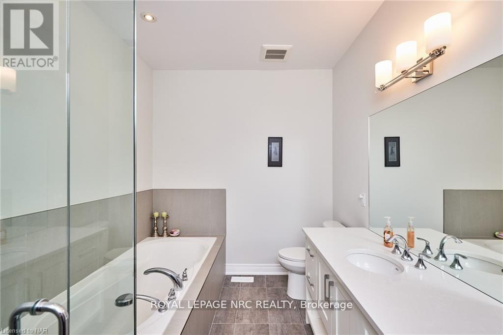 












9 SASSAFRAS ROW

,
Fort Erie (Ridgeway),




Ontario
L0S1N0

