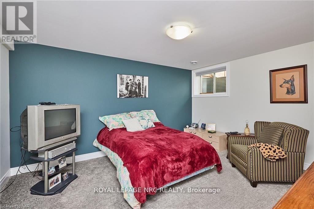 












9 SASSAFRAS ROW

,
Fort Erie (Ridgeway),




Ontario
L0S1N0

