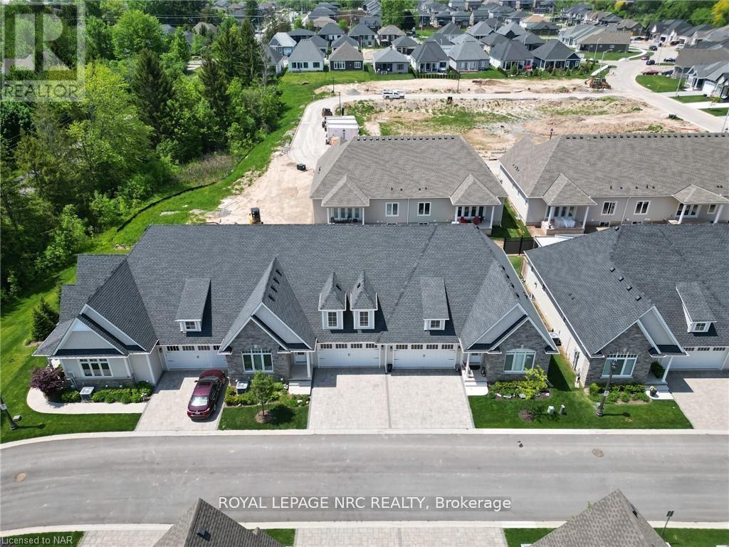 












9 SASSAFRAS ROW

,
Fort Erie (Ridgeway),




Ontario
L0S1N0

