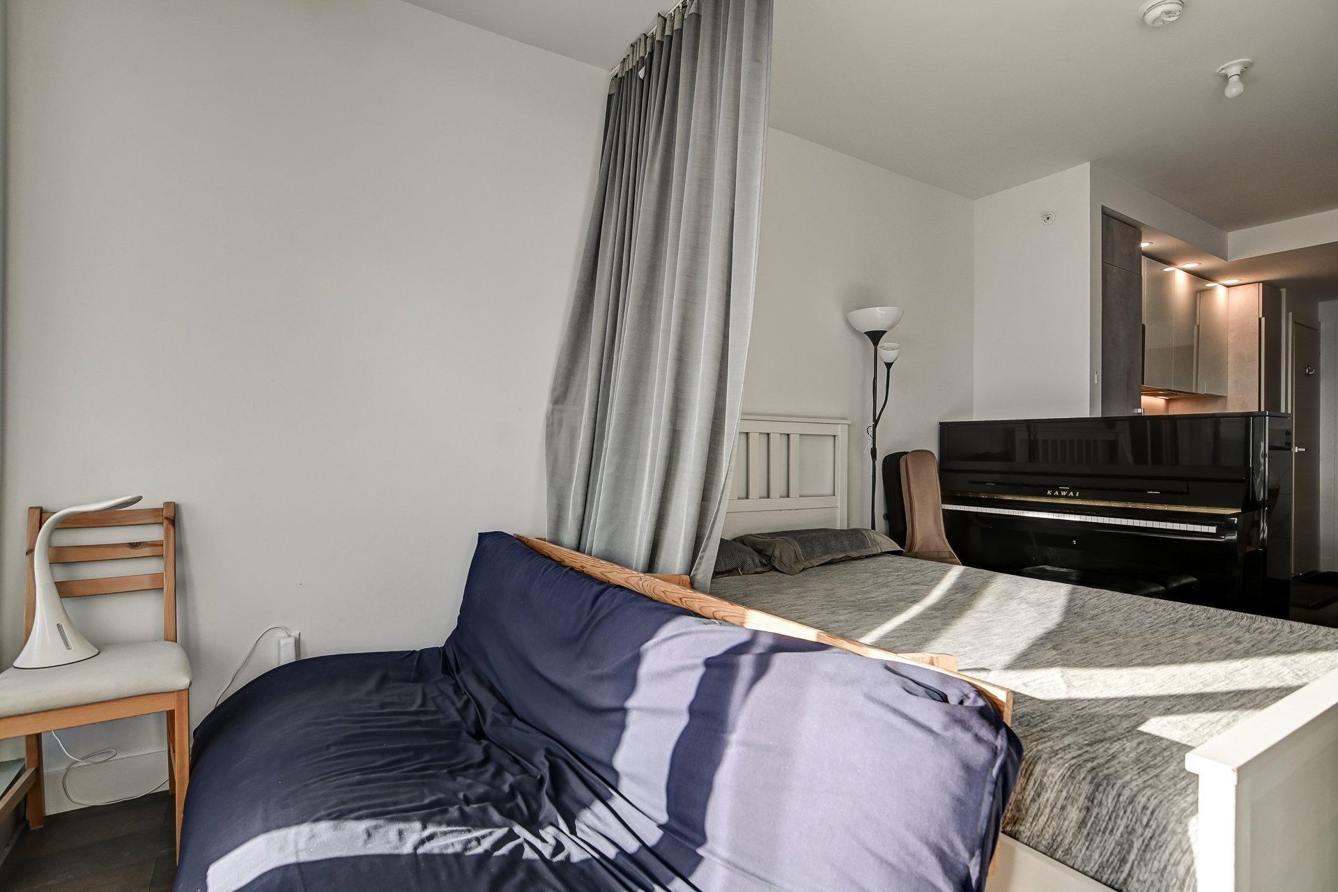 









1400


Boul. René-Lévesque O.

, 2910,
Montréal (Ville-Marie),




QC
H3G1T6

