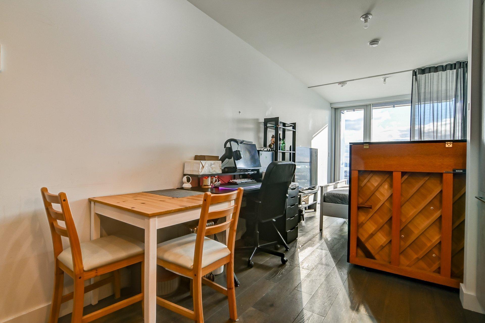 









1400


Boul. René-Lévesque O.

, 2910,
Montréal (Ville-Marie),




QC
H3G1T6

