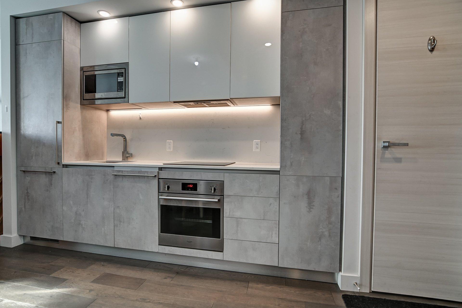 









1400


Boul. René-Lévesque O.

, 2910,
Montréal (Ville-Marie),




QC
H3G1T6

