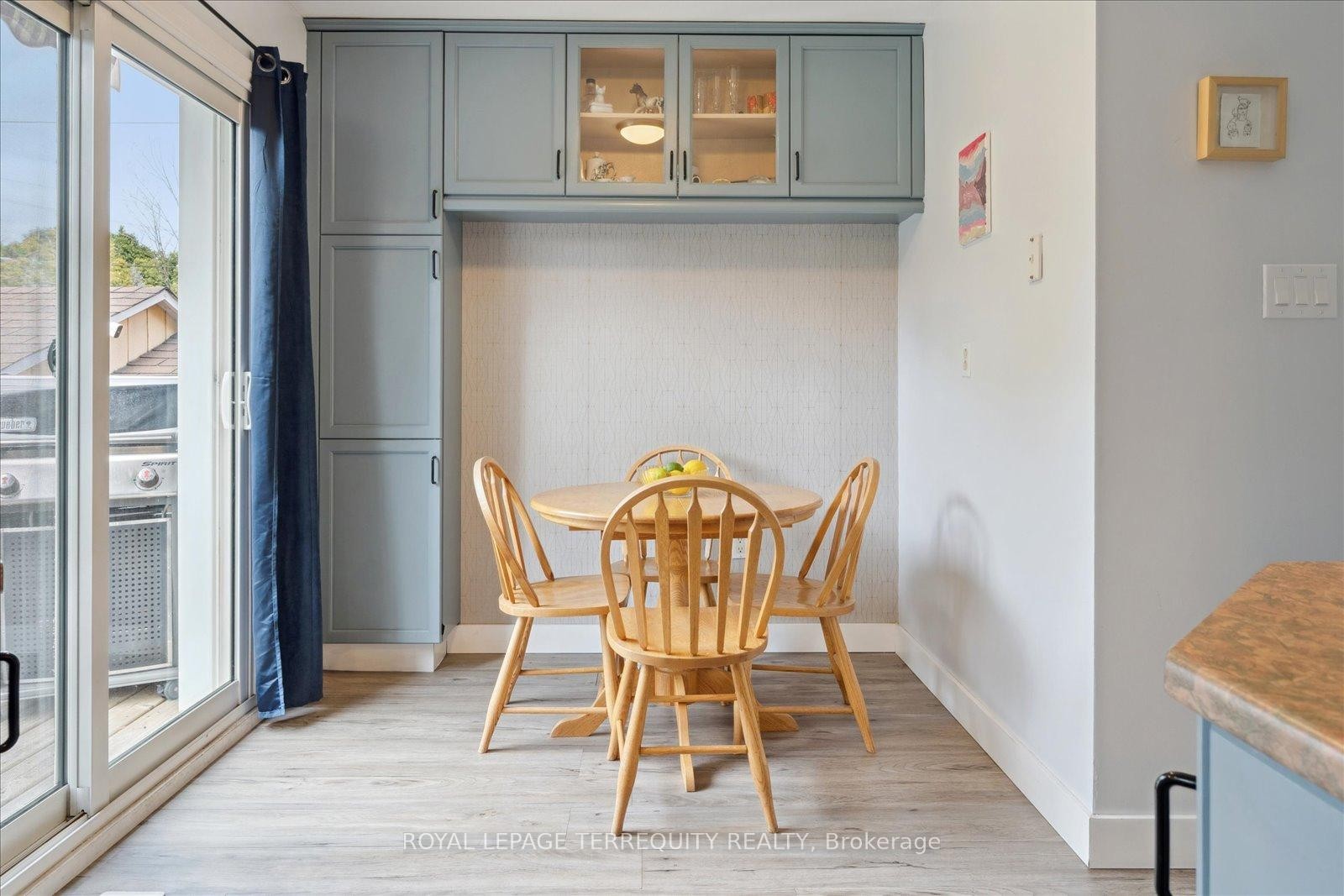 









1201


Kingsholm

Drive,
Mississauga,




ON
L4Y 2H1

