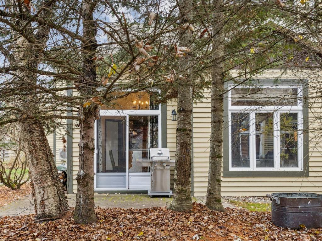 









1621


Ch. du Golf

,
Mont-Tremblant,




QC
J8E2K6

