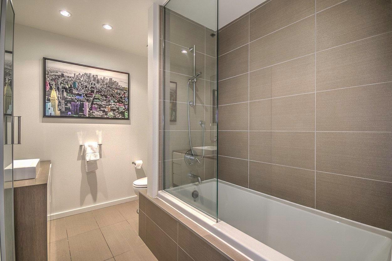 









350


Boul. De Maisonneuve O.

, 2501,
Montréal (Ville-Marie),




QC
H3A0B4

