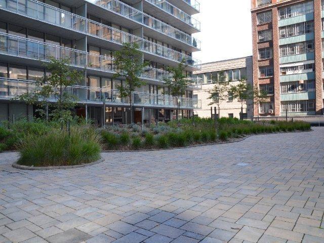 









350


Boul. De Maisonneuve O.

, 2501,
Montréal (Ville-Marie),




QC
H3A0B4

