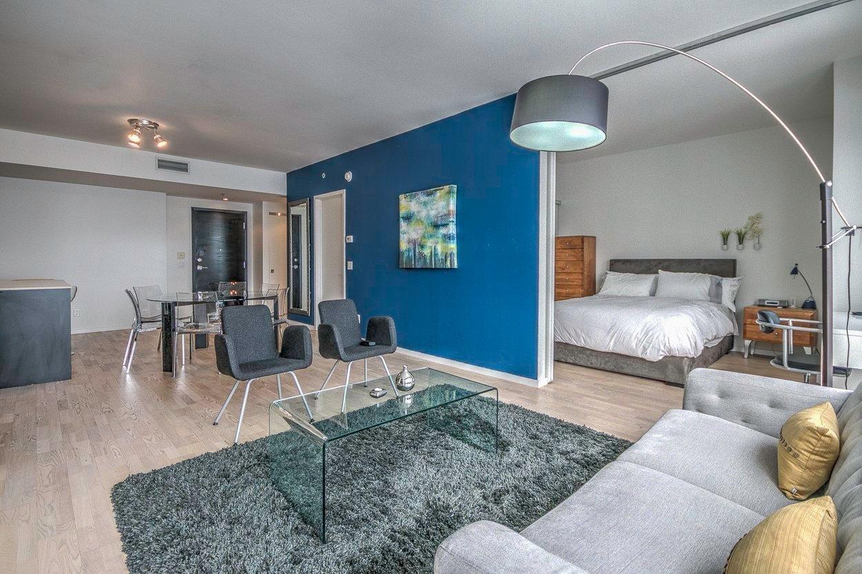 









350


Boul. De Maisonneuve O.

, 2501,
Montréal (Ville-Marie),




QC
H3A0B4

