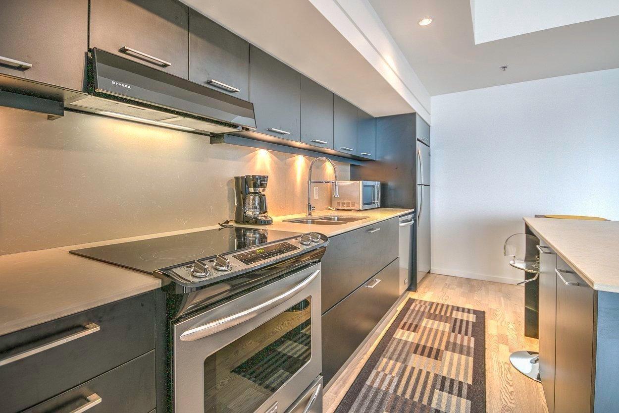 









350


Boul. De Maisonneuve O.

, 2501,
Montréal (Ville-Marie),




QC
H3A0B4

