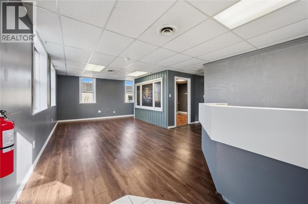 












325 BREITHAUPT Street

,
Kitchener,




Ontario
N2H5H6

