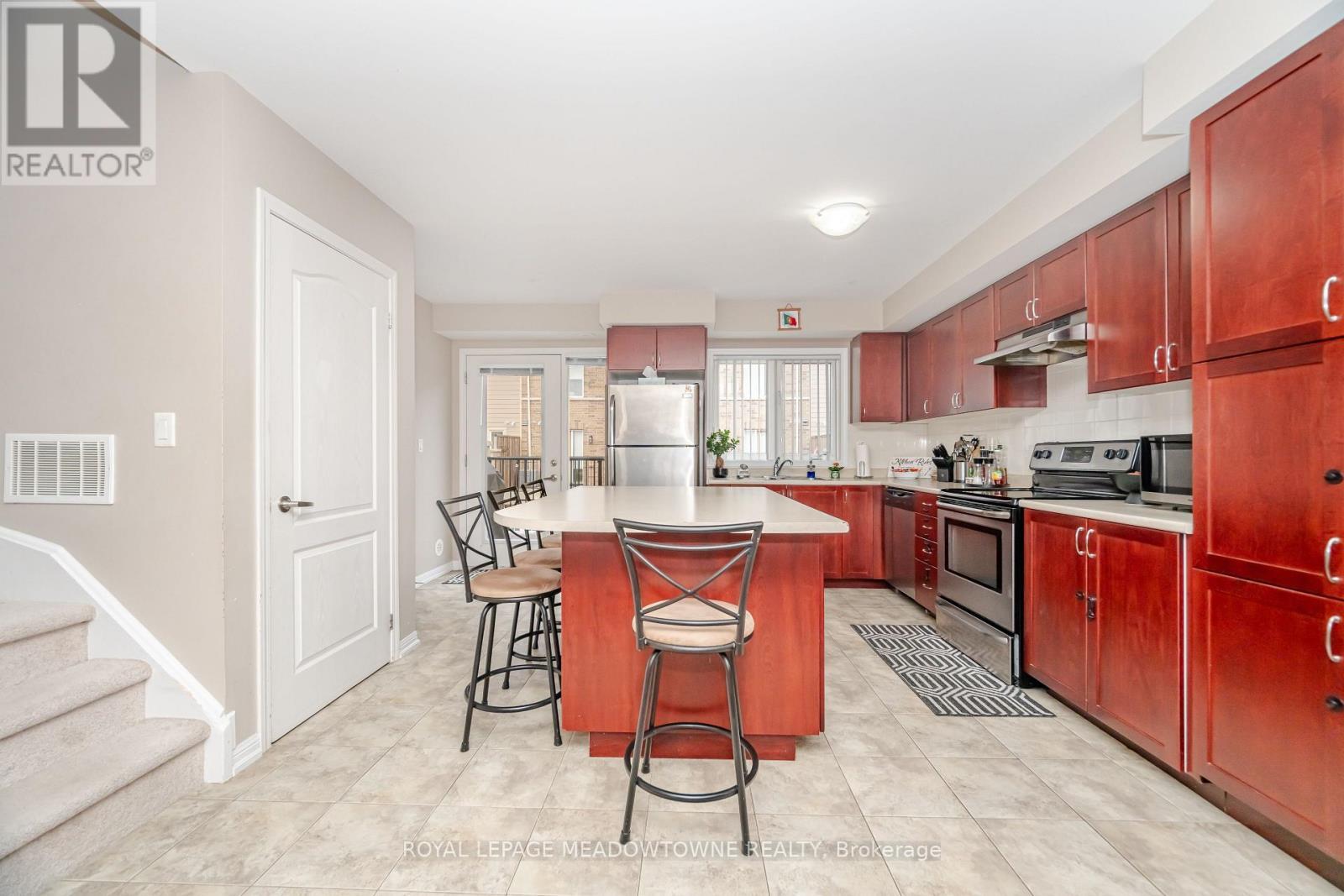 












1 - 3115 BOXFORD CRESCENT

,
Mississauga,




Ontario
L5M0X1

