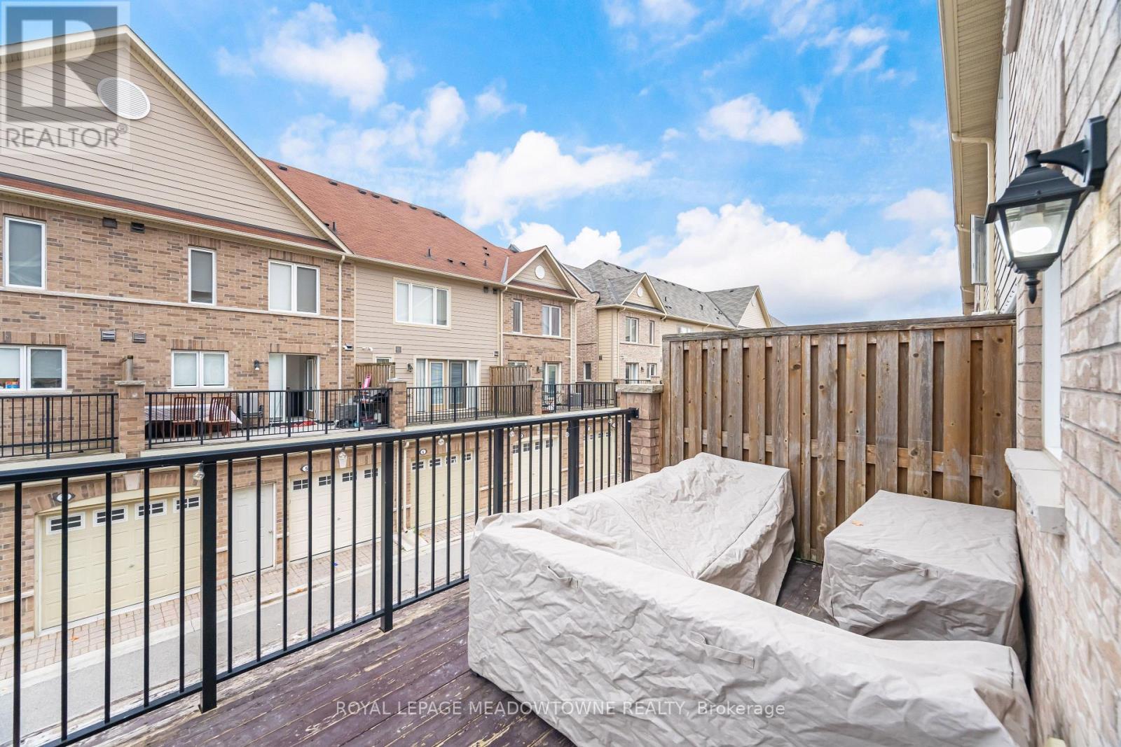 












1 - 3115 BOXFORD CRESCENT

,
Mississauga,




Ontario
L5M0X1

