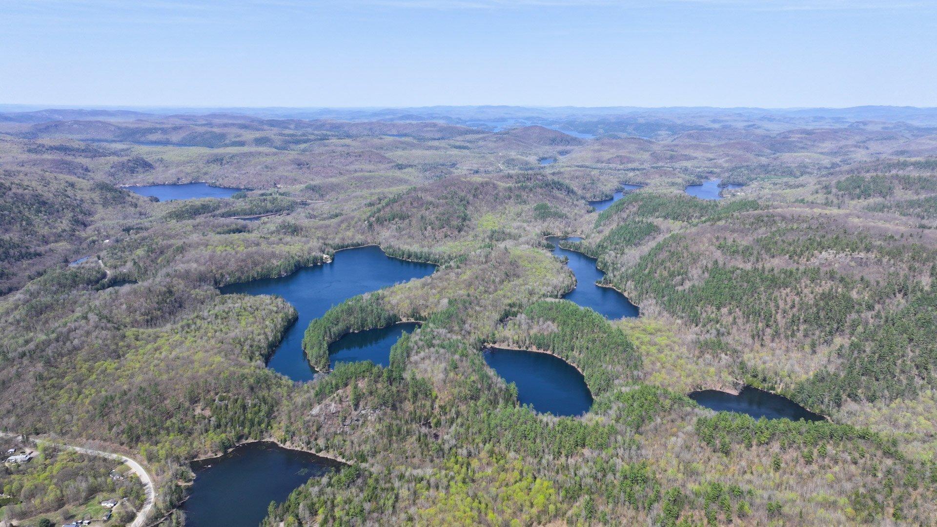 









173


Rue du Lac-Tranquille

,
Denholm,




QC
J8N9H1

