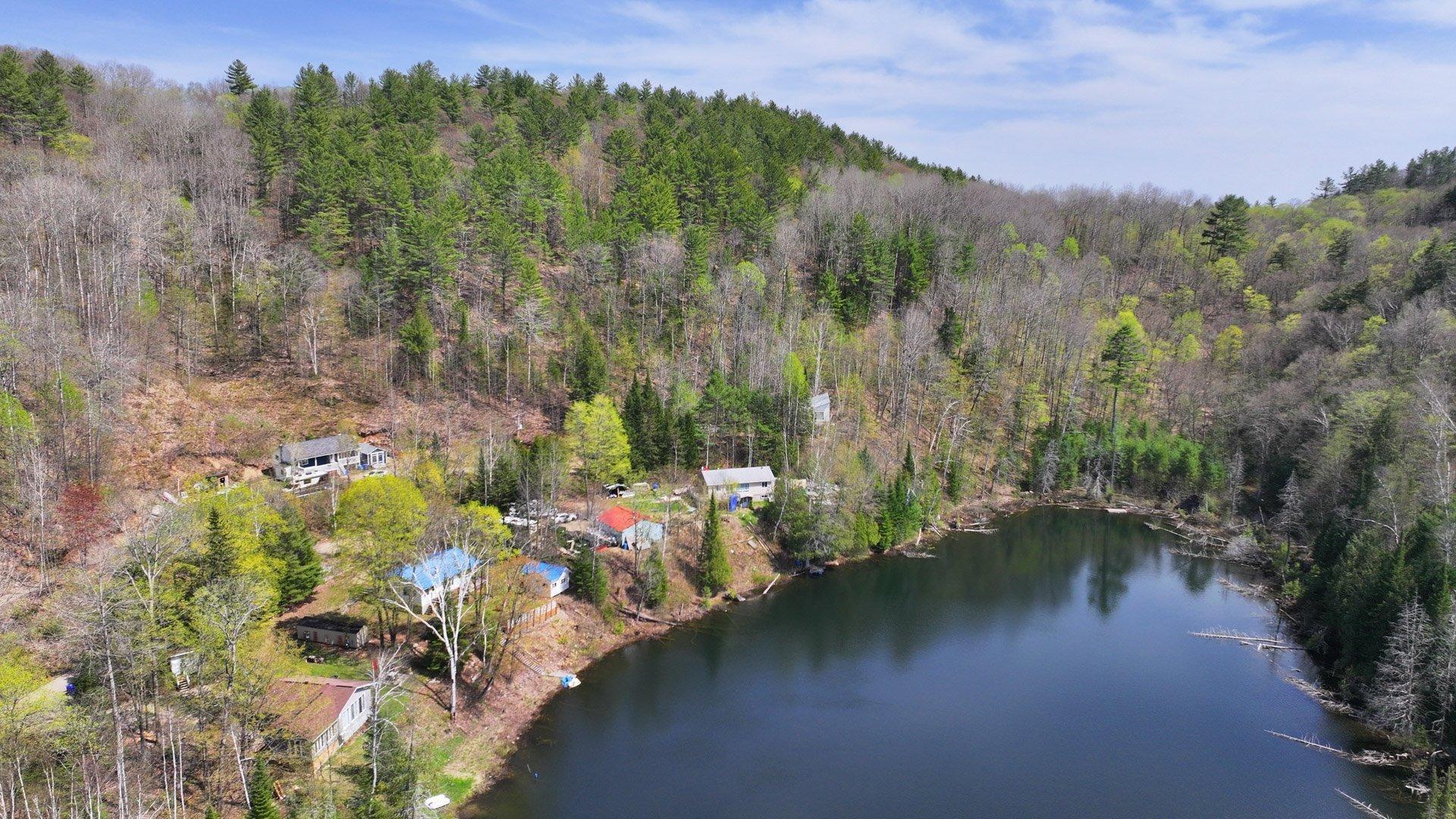 









173


Rue du Lac-Tranquille

,
Denholm,




QC
J8N9H1

