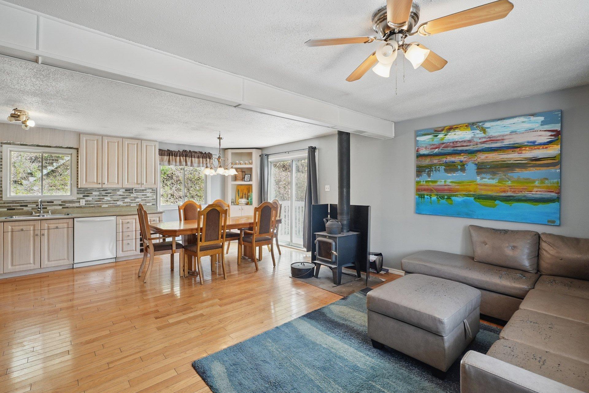 









173


Rue du Lac-Tranquille

,
Denholm,




QC
J8N9H1

