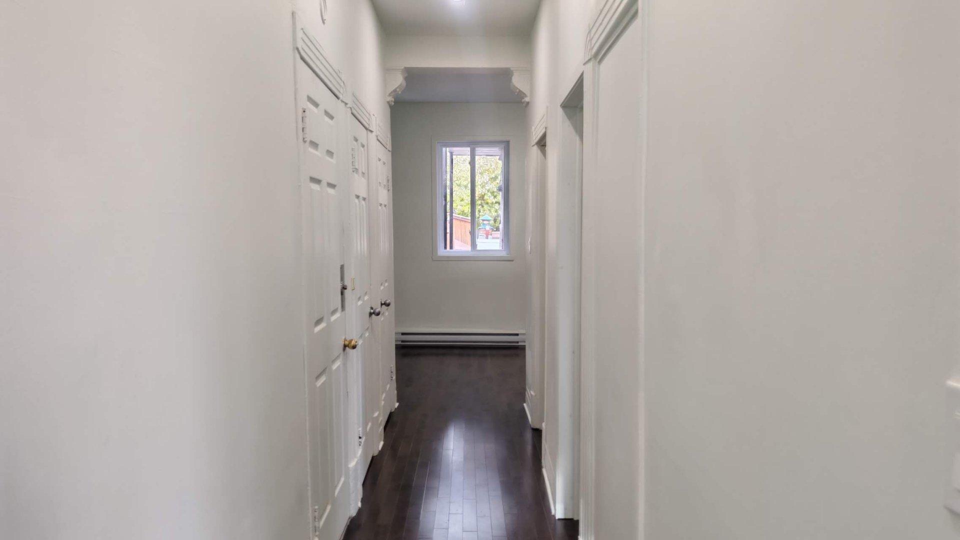 









3835


Rue Rivard

,
Montréal (Le Plateau-Mont-Royal),




QC
H2L4H8

