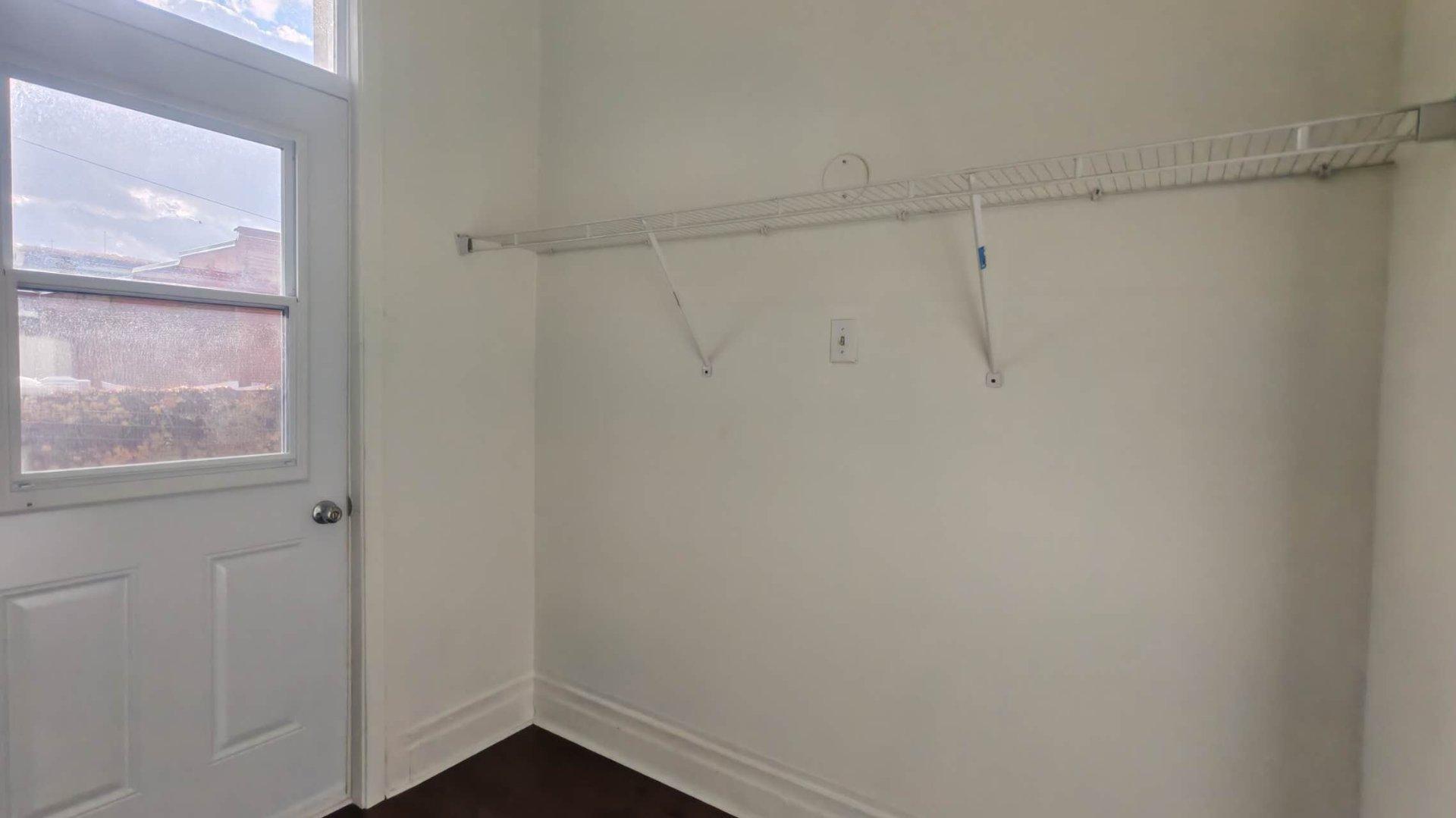 









3835


Rue Rivard

,
Montréal (Le Plateau-Mont-Royal),




QC
H2L4H8

