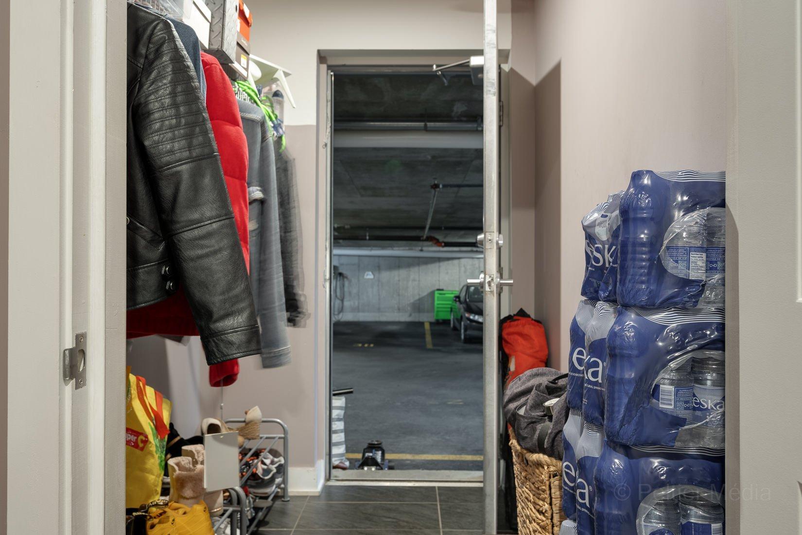 









75


Av. des Frênes

,
Pointe-Claire,




QC
H9R0C8

