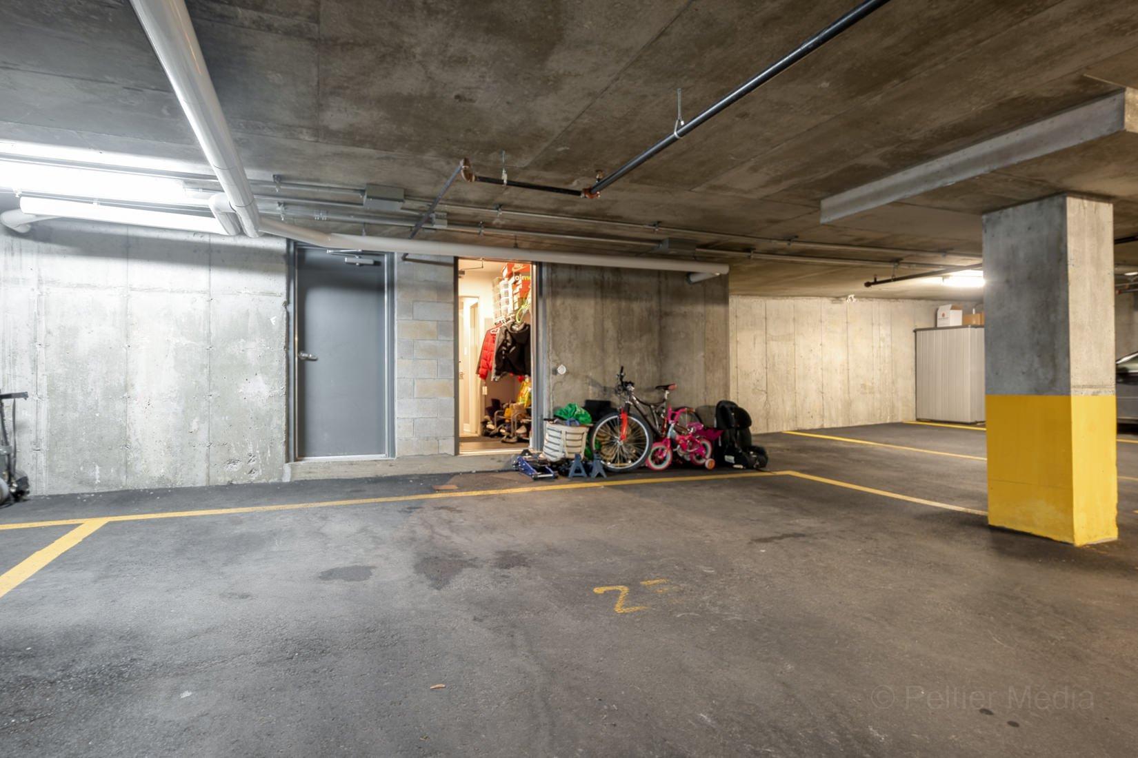 









75


Av. des Frênes

,
Pointe-Claire,




QC
H9R0C8

