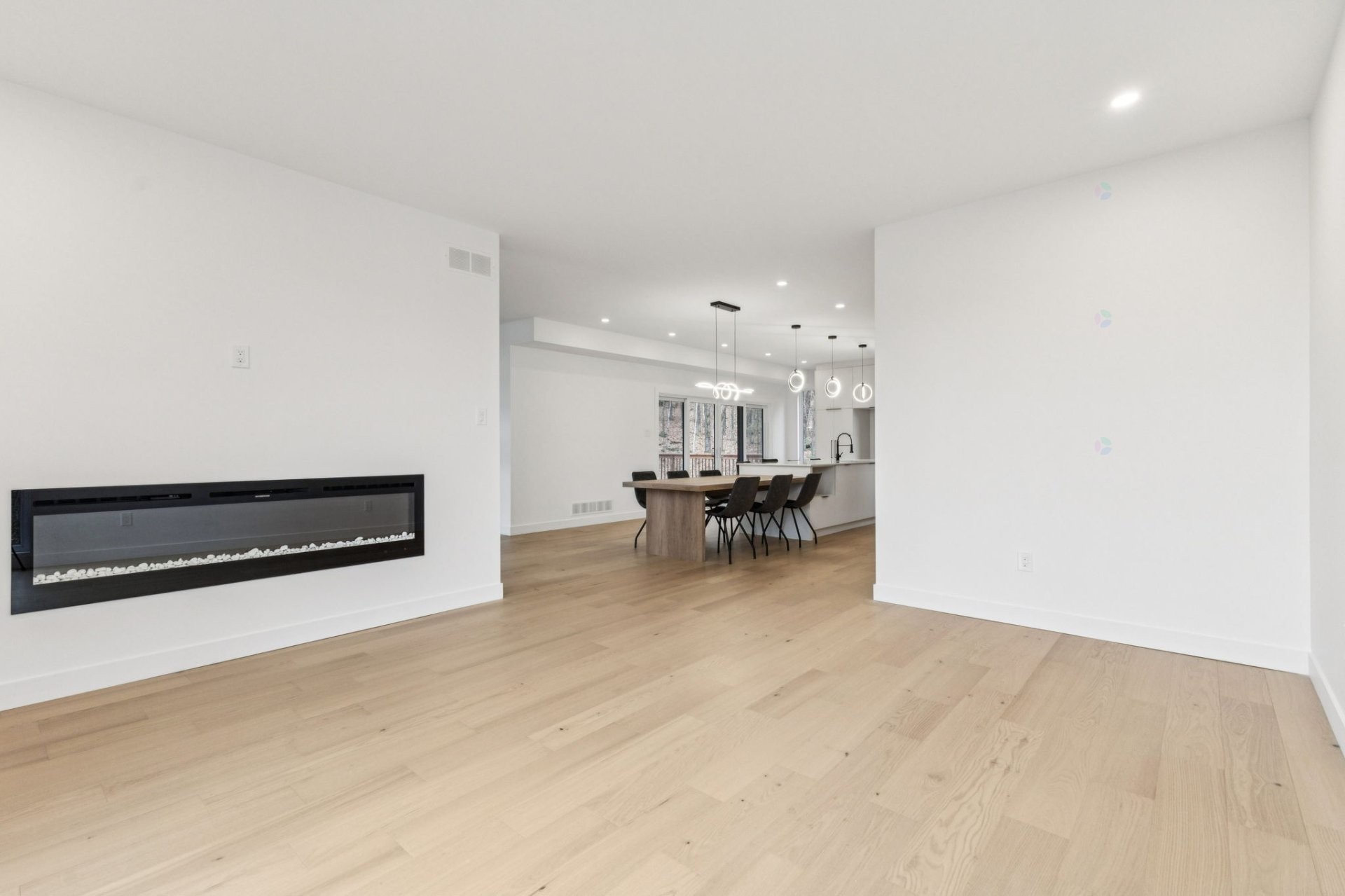 









131


Ch. des Prés

,
Cantley,




QC
J8V0M9

