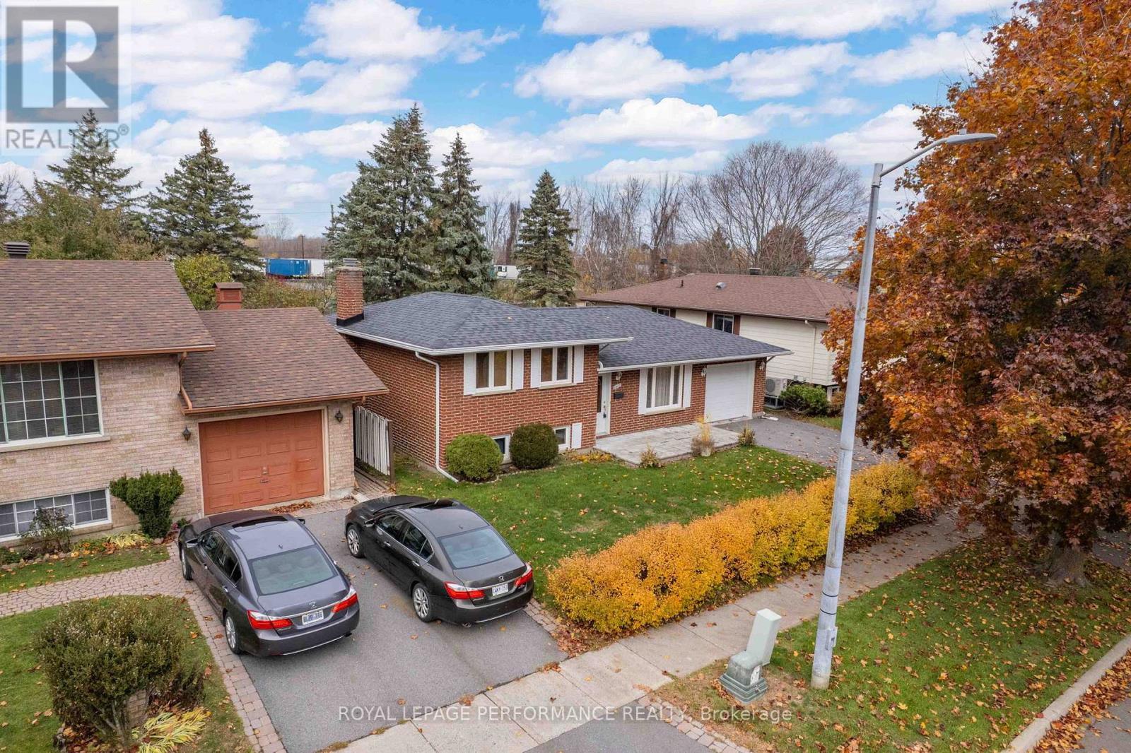 












1953 CONCORDE AVENUE

,
Cornwall,




Ontario
K6H6M3

