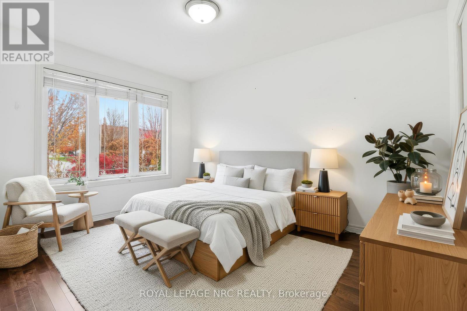 












18 BLUEGRASS CRESCENT

,
St. Catharines (Oakdale),




Ontario
L2P0A7

