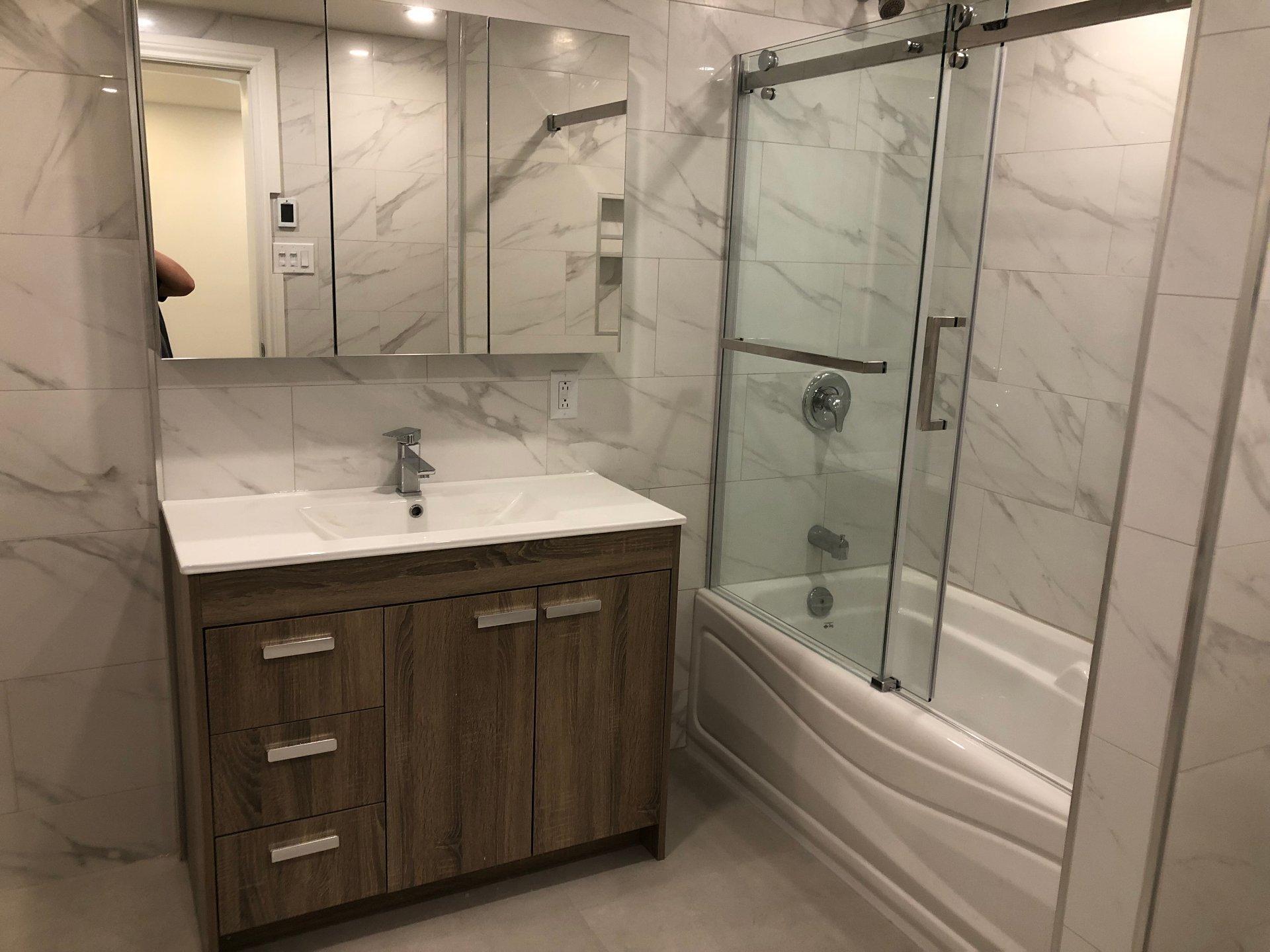 









7455


Rue Cartier

, 3,
Montréal (Villeray/Saint-Michel/Parc-Extension),




QC
H2E2J4

