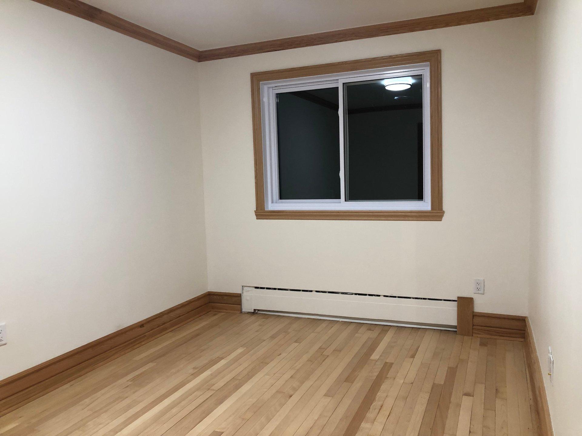 









7455


Rue Cartier

, 3,
Montréal (Villeray/Saint-Michel/Parc-Extension),




QC
H2E2J4

