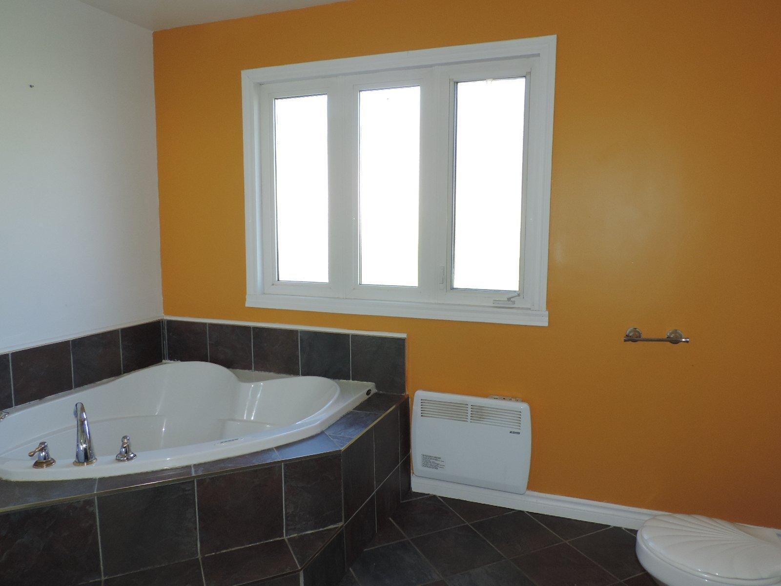 









58


Rue des Peupliers

,
Lebel-sur-Quévillon,




QC
J0Y1X0

