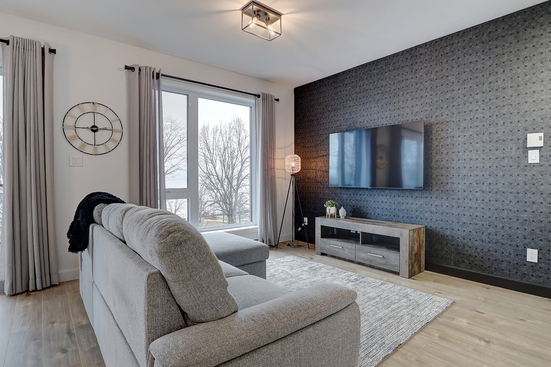 









5350


Boul. des Vétérans

, 101,
Lac-Mégantic,




QC
G6B2G7

