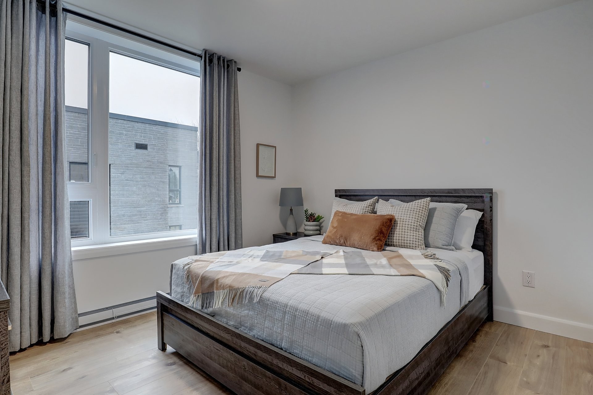 









5350


Boul. des Vétérans

, 101,
Lac-Mégantic,




QC
G6B2G7

