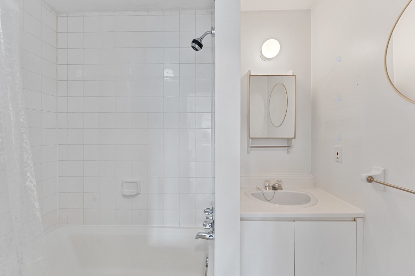 









4753


Rue Pontiac

, 5,
Montréal (Le Plateau-Mont-Royal),




QC
H2J2T4

