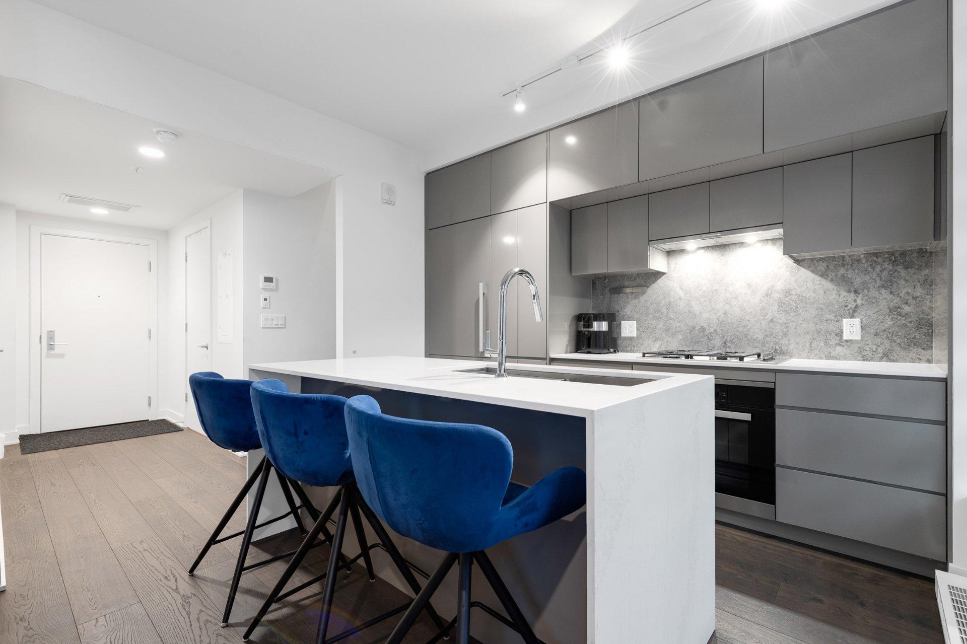 









1288


Rue St-Antoine O.

, TH10,
Montréal (Ville-Marie),




QC
H3C0X6

