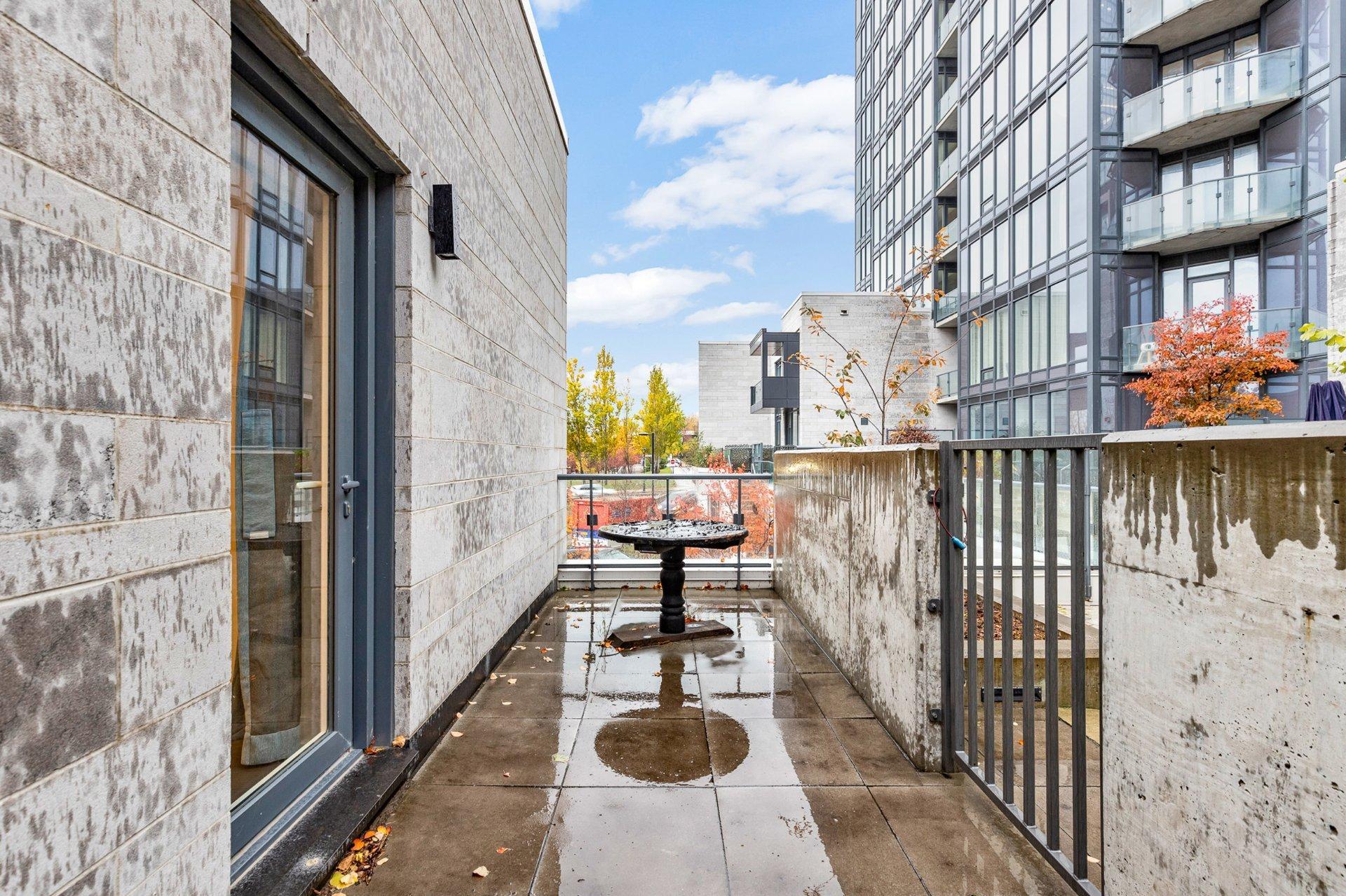 









1288


Rue St-Antoine O.

, TH10,
Montréal (Ville-Marie),




QC
H3C0X6

