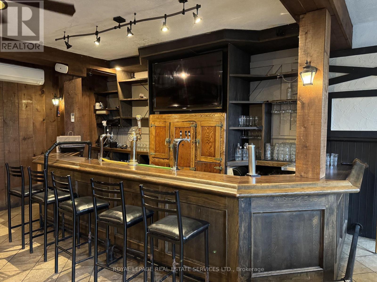 












1193 QUEENS BUSH ROAD

,
Wellesley,




Ontario
N0B2T0

