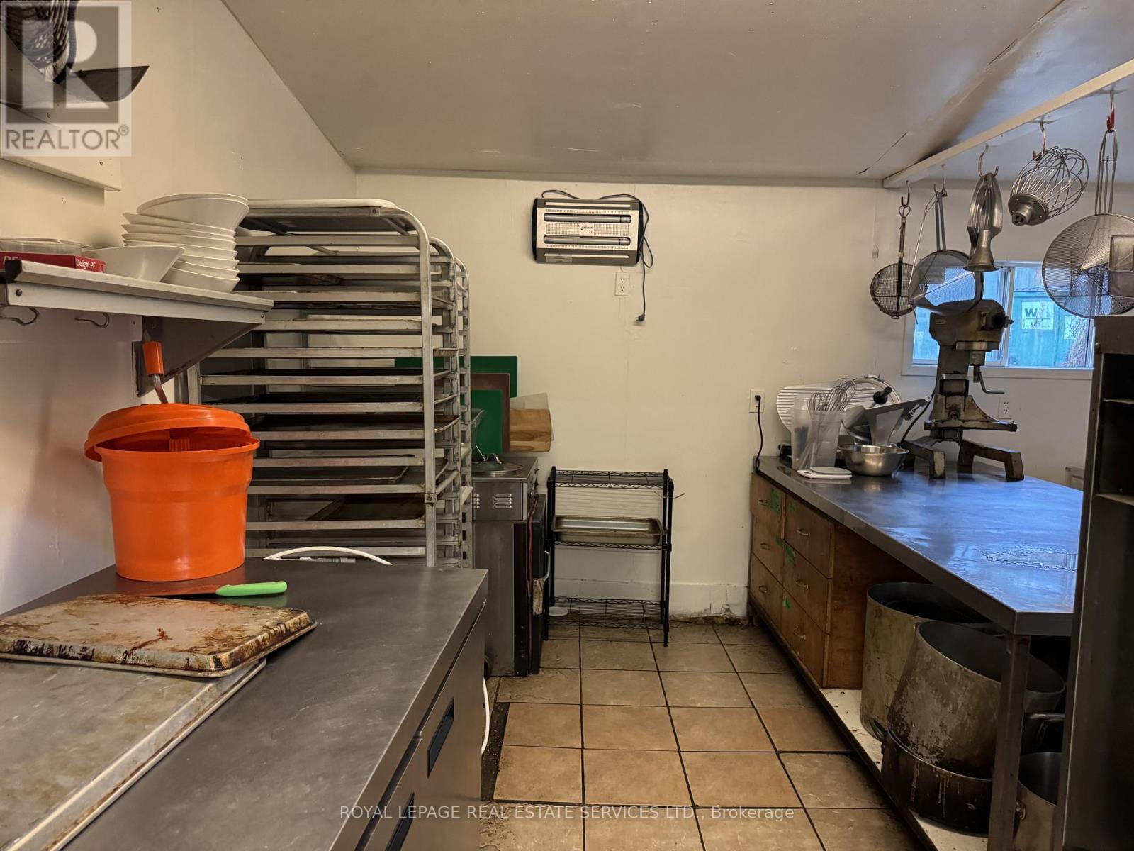 












1193 QUEENS BUSH ROAD

,
Wellesley,




Ontario
N0B2T0

