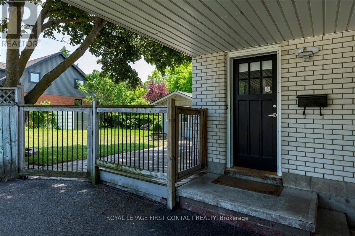 












591 OAK STREET

,
Collingwood,




Ontario
L9Y2Z2

