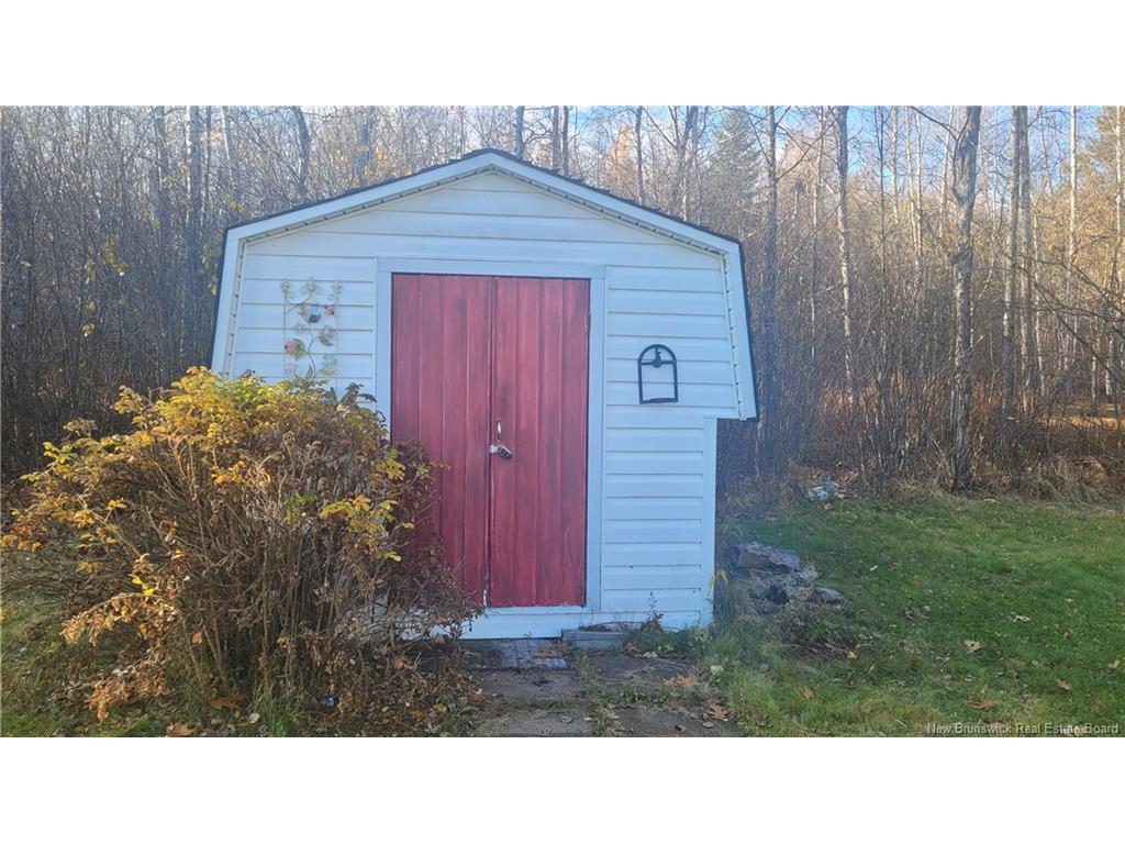 









7


Hillcrest

,
Blackville,




NB
E9B 1S5

