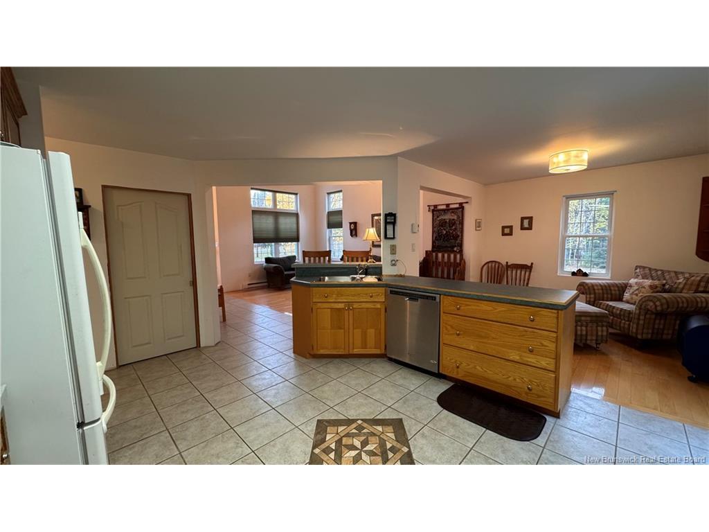 









170


Parker

RD,
Parker Road,




NB
E1V 5E3

