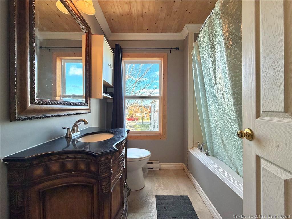 









320


St. Andrew

ST,
Bathurst,




NB
E2A 1C5

