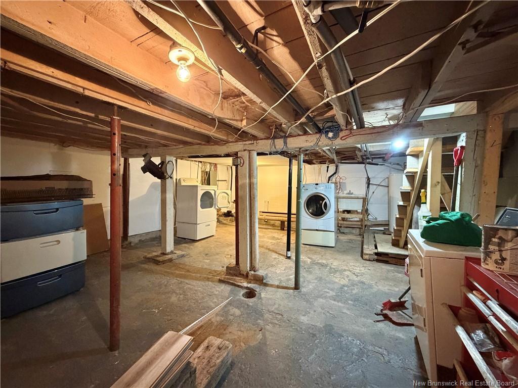 









320


St. Andrew

ST,
Bathurst,




NB
E2A 1C5

