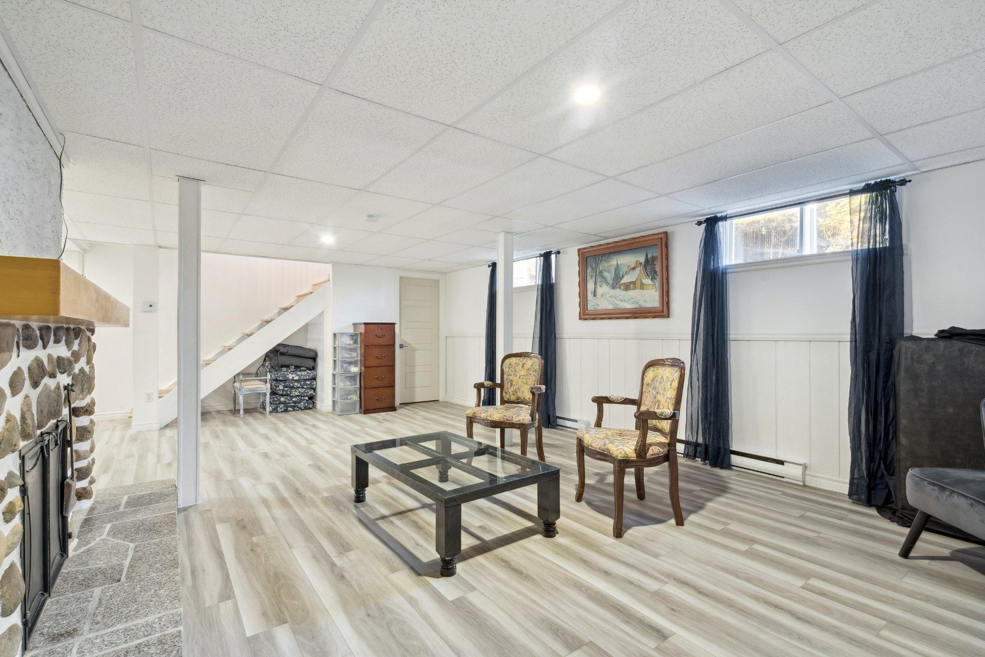 









5595


Ch. St-Roch

,
Sorel-Tracy,




QC
J3R3M6

