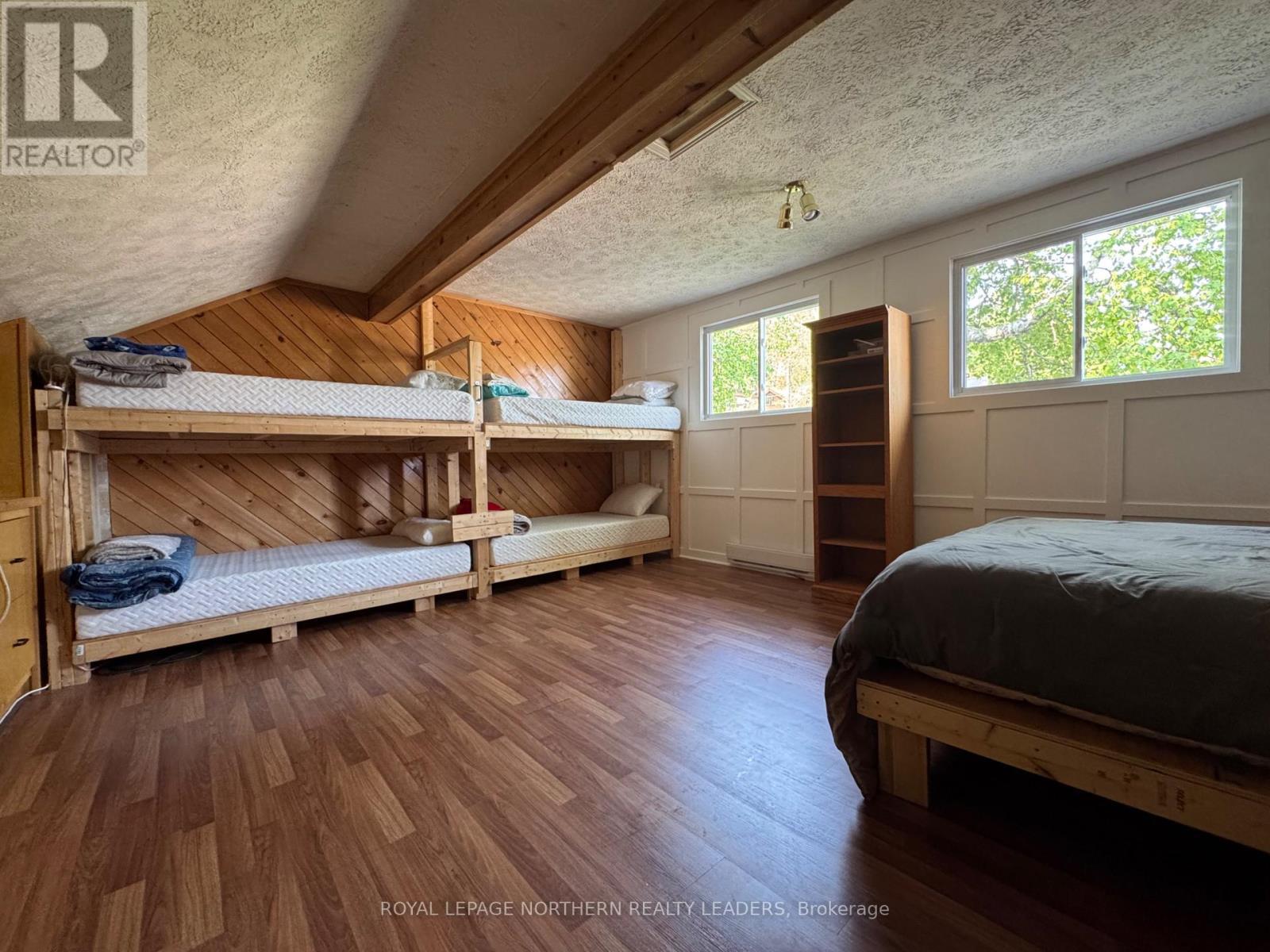 












4-5050 KAMISKOTIA ROAD

,
Timmins (MTJ - Mountjoy Rural),




Ontario
P4N7E3

