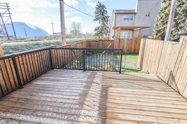 









1720


Taylor

AVE, 12,
Winnipeg,




MB
R3N 0N8

