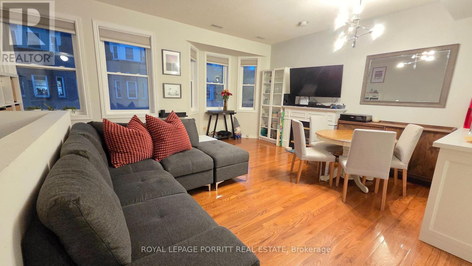 












115 - 760 LAWRENCE AVENUE W

,
Toronto,




Ontario
M6A3E7

