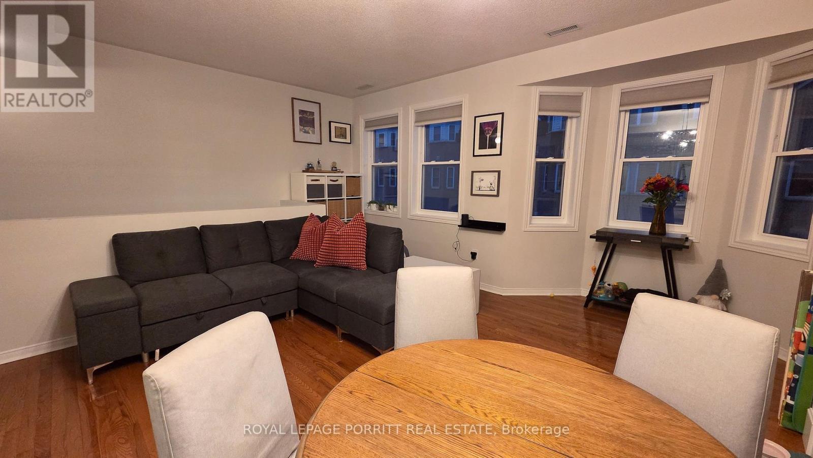 












115 - 760 LAWRENCE AVENUE W

,
Toronto,




Ontario
M6A3E7

