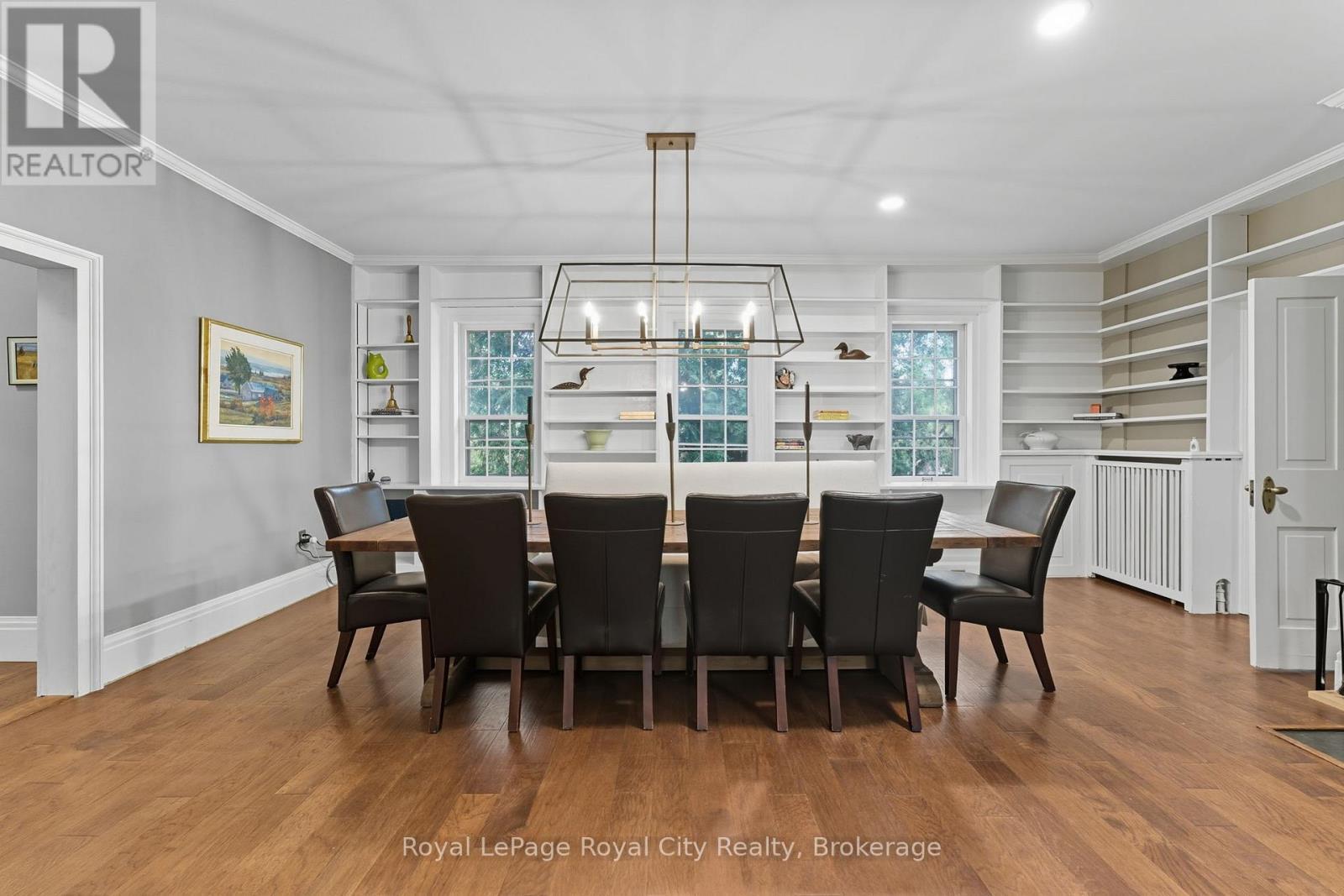 












66 OLD MILL ROAD

,
Cambridge,




Ontario
N3H4R8

