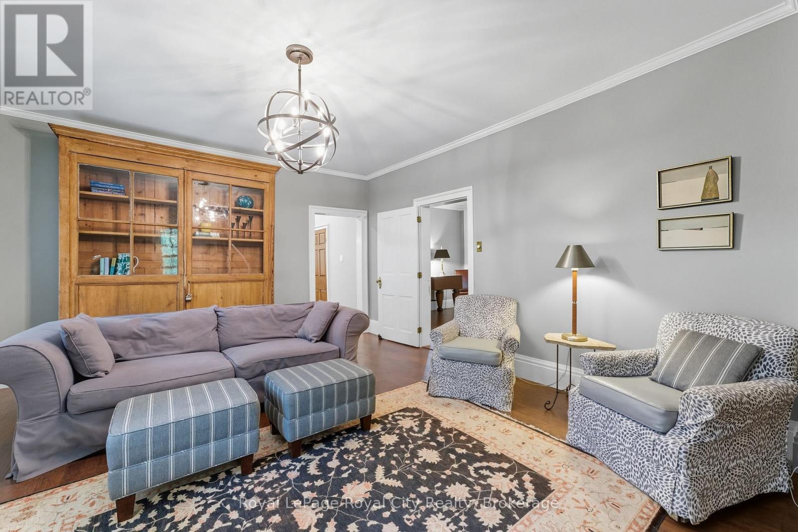 












66 OLD MILL ROAD

,
Cambridge,




Ontario
N3H4R8

