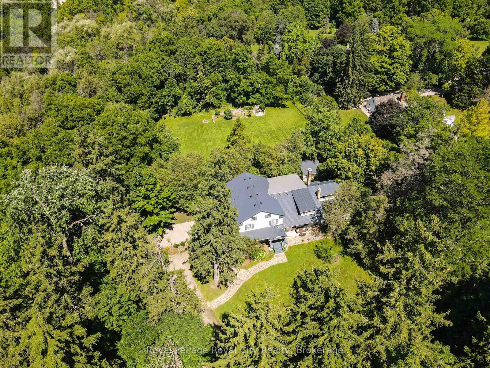 












66 OLD MILL ROAD

,
Cambridge,




Ontario
N3H4R8

