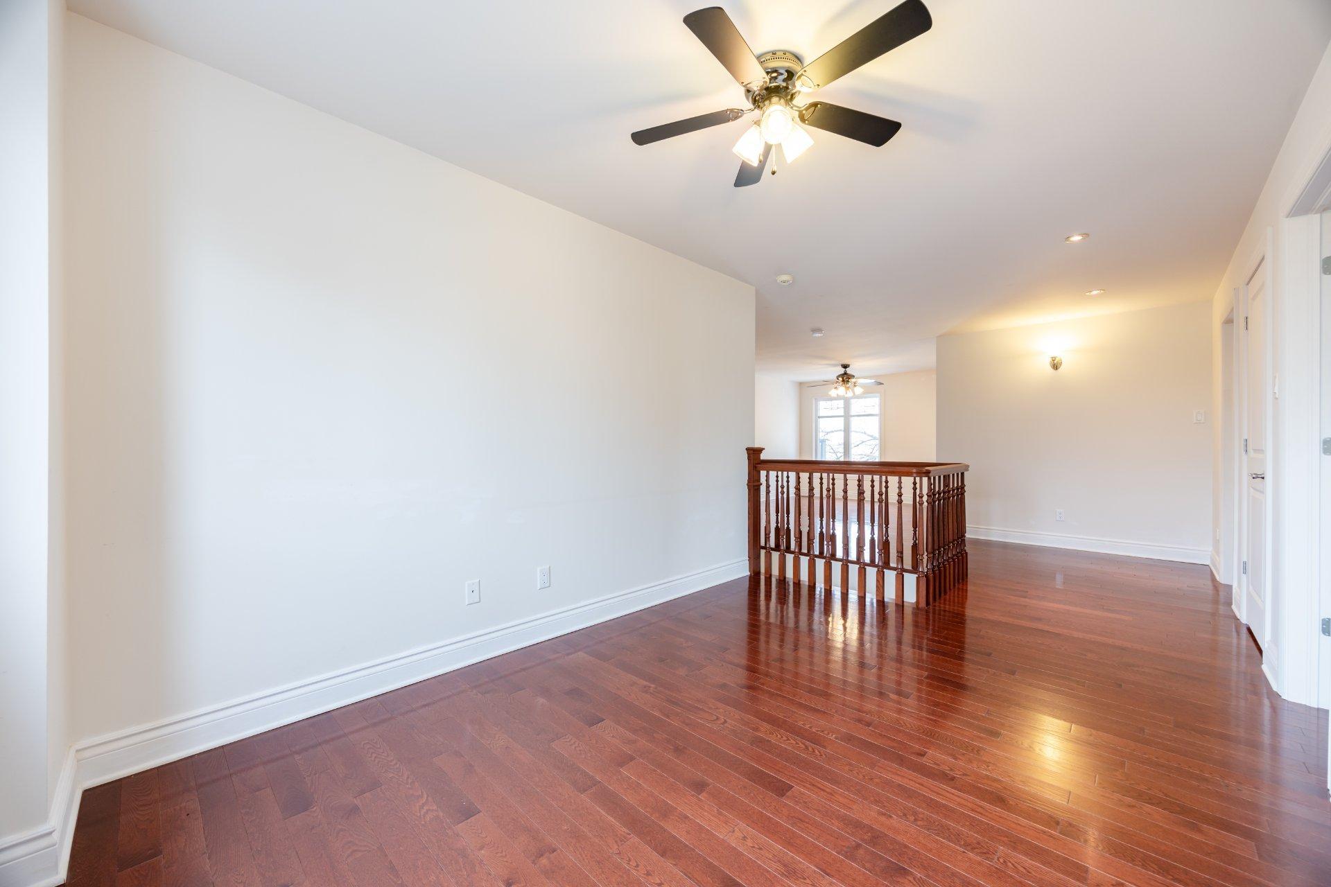 









75


Ch. de la Beauce

,
Sainte-Martine,




QC
J0S1V0

